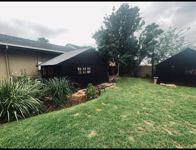 4 BEDROOM FREEHOLD FOR SALE IN DALPARK PROPER